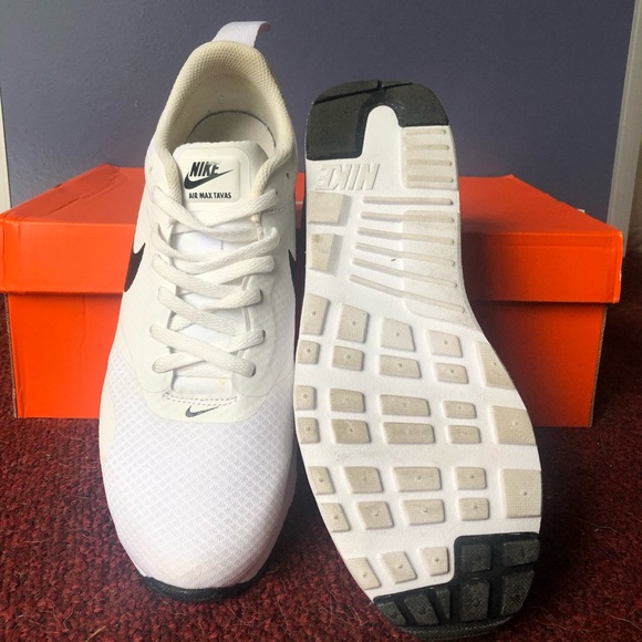 Nike Air Max Tavas - Picture 3 of 5